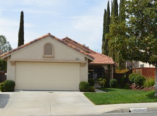 23961 Morning Dove Ln, Murrieta, CA 92562