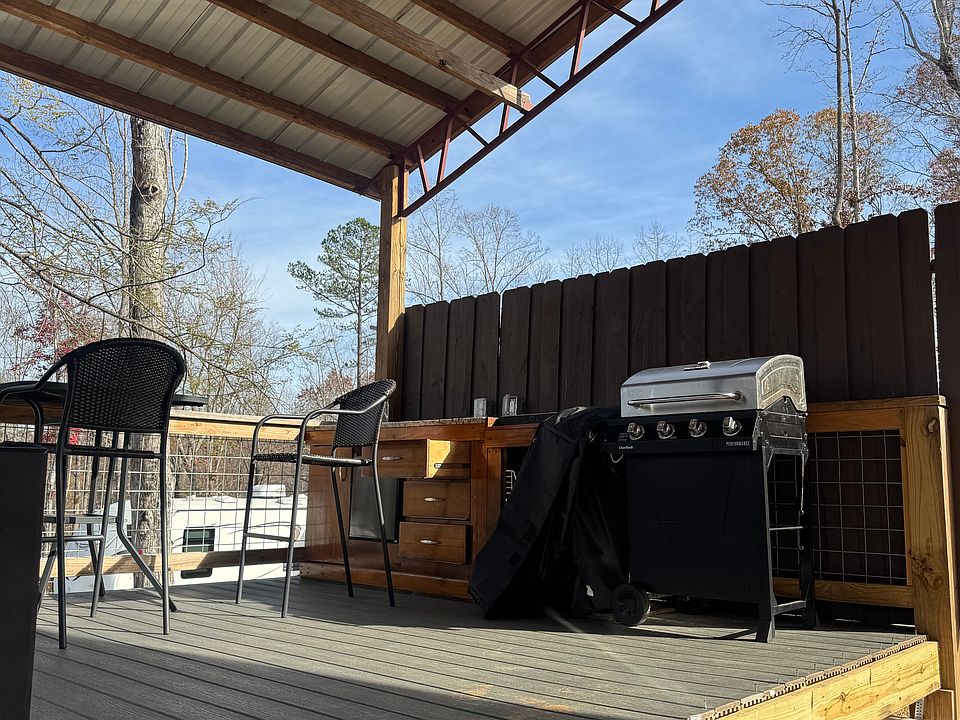 2nd image of 188 Uptons Landing Rd #6