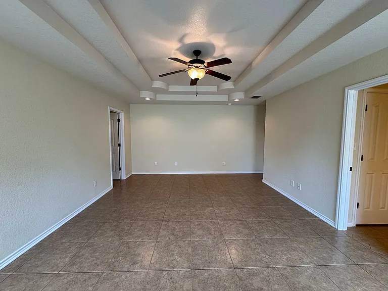 5702 Graphite Dr — Photo 23