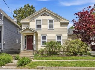 27 Marvin St, Saratoga Springs, NY 12866