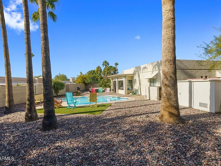 6609 E Phelps Rd — Photo 33