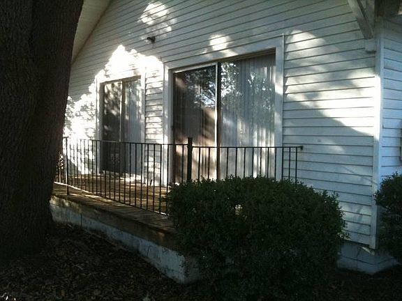 3rd image of 3418 N Monroe St