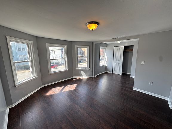 3rd image of 9721 S Avenue L APT 2