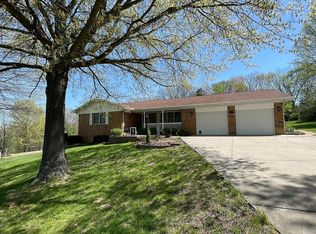 120 Old Farm Estates Rd, Union, MO 63084