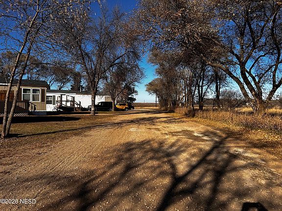3rd image of 127 Hansen Loop