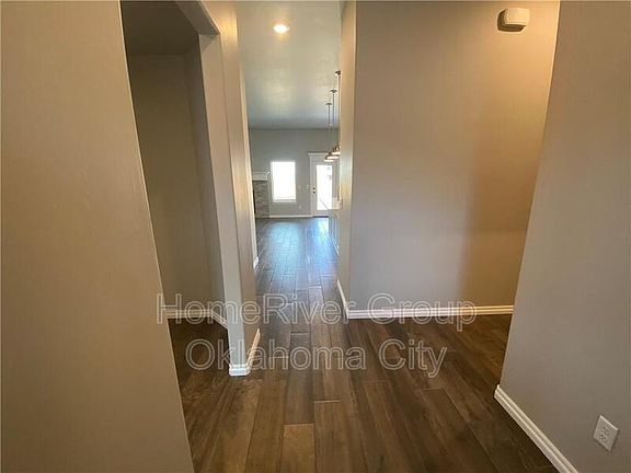 2nd image of 9121 NW 124th St