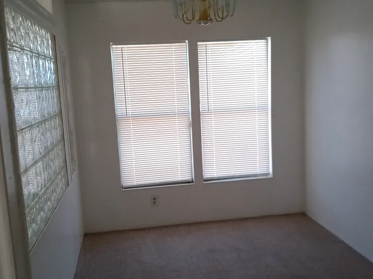 2466 Merrill Ave — Photo 3