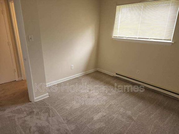 4th image of 420 S 21st Ave #52