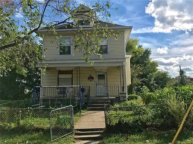 1st image of 2615 E 8th St