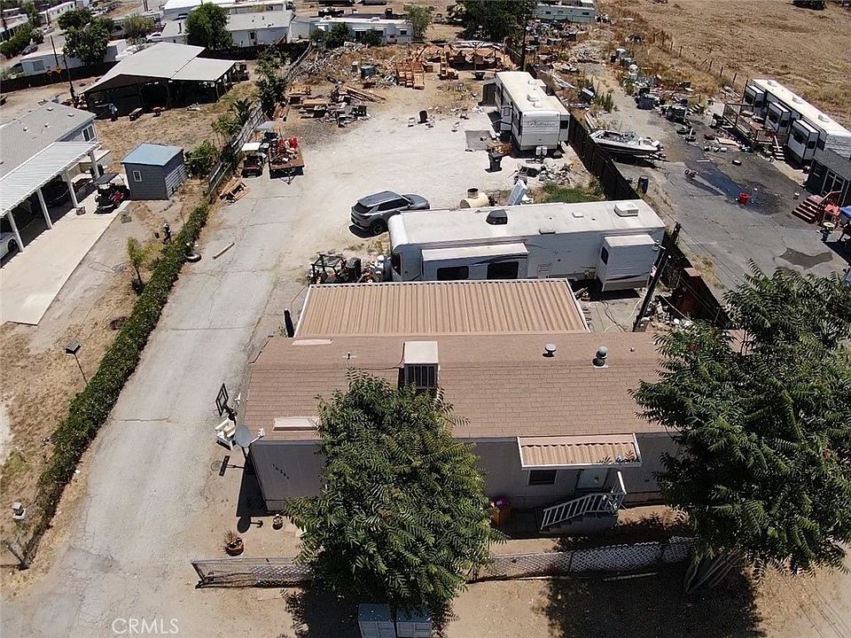 1st image of 18360 Decker Rd