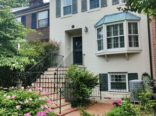 1707 Belle Haven Rd, Alexandria, VA 22307