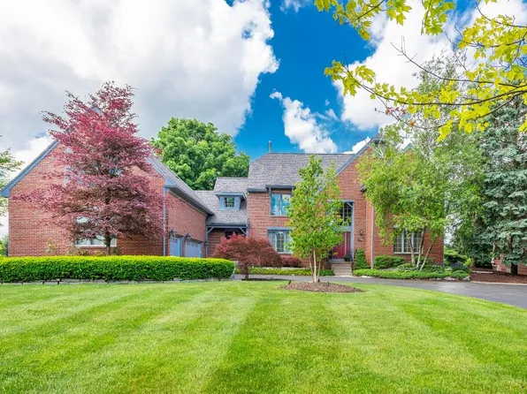 794 Dornoch Dr, Ann Arbor, MI 48103