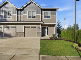 37867 College St, Sandy, OR 97055