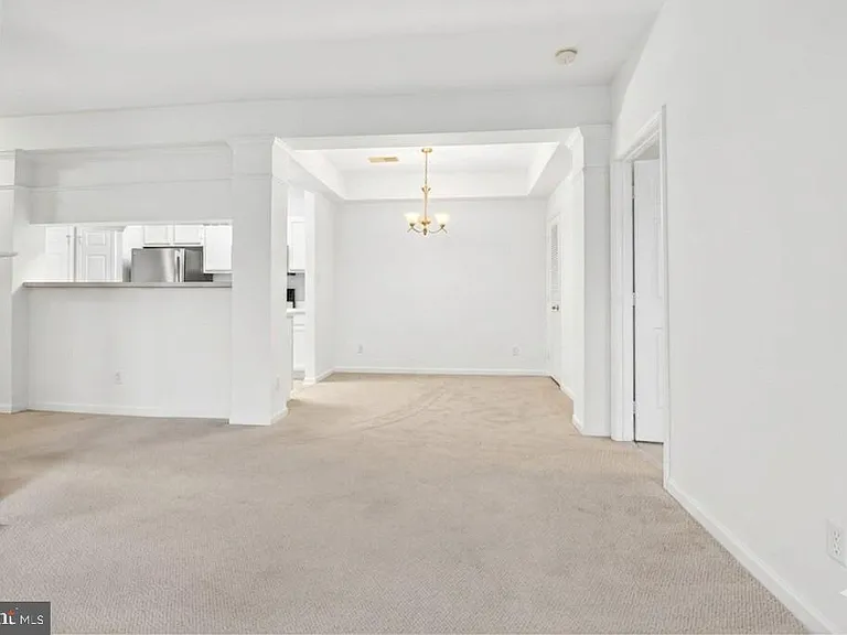 46588 Drysdale Ter #201 — Photo 16