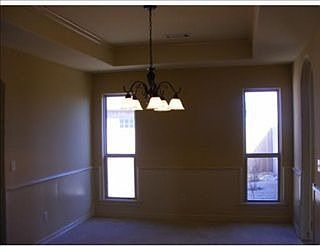 4th image of 4211 Banbury Dr