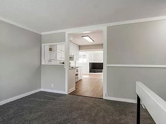 2nd image of 1506 N Geronimo Dr