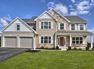 18 Shelduck Ln, Mechanicsburg, PA 17050