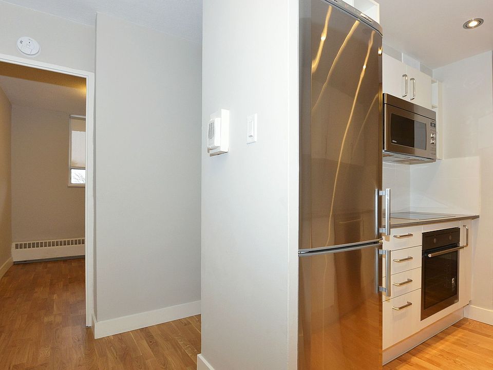 1st image of 230 Oak St #50025A-804