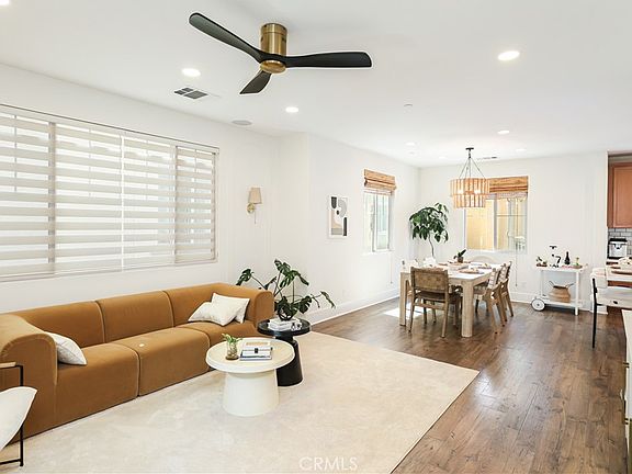 2nd image of 793 Banyan Way