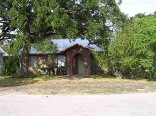 522 N Grange St, Bertram, TX 78605