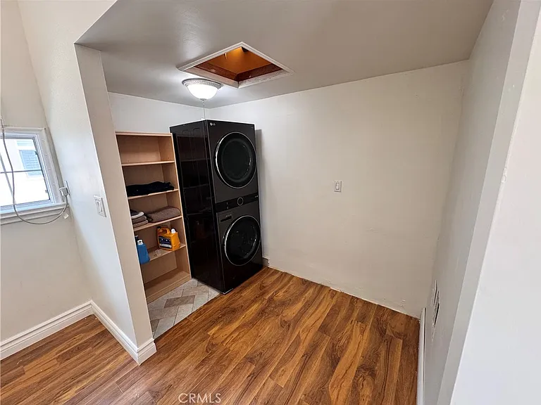 2138 N Frederic St — Photo 19
