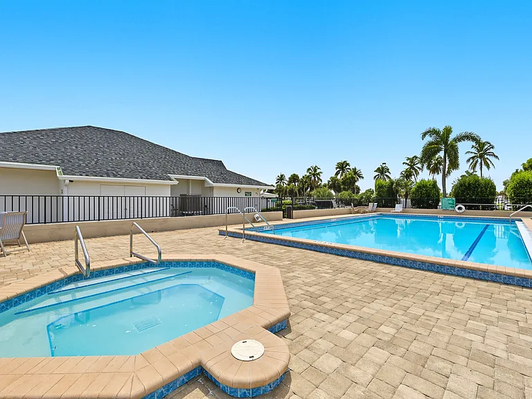 12250 Kelly Greens Blvd #57 — Photo 32