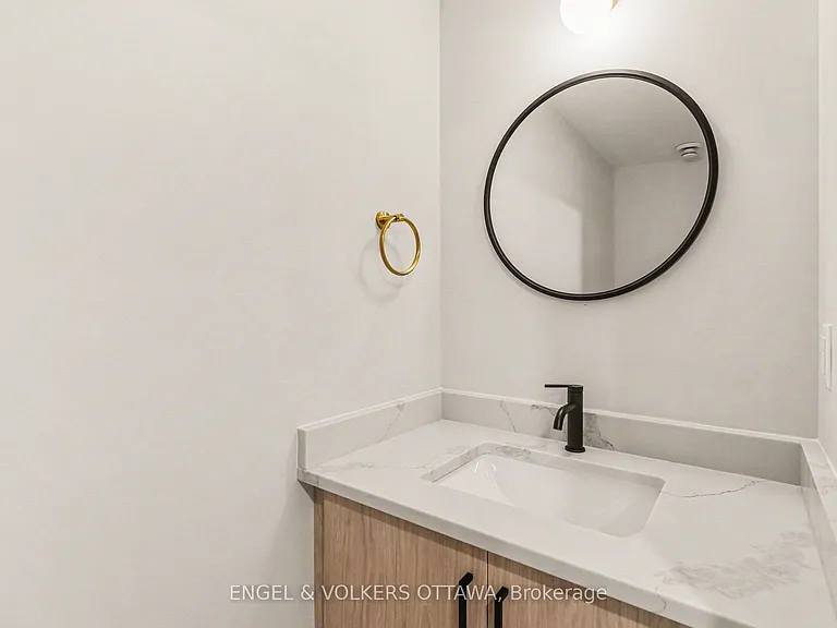 35 Monk St #7 — Photo 7