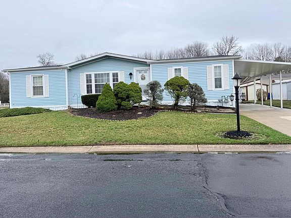 2nd image of 581 Miles Standish Dr