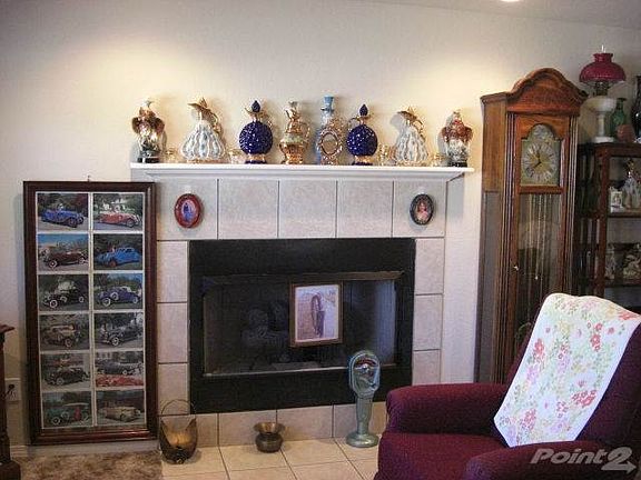 Tiled Gas Fireplace