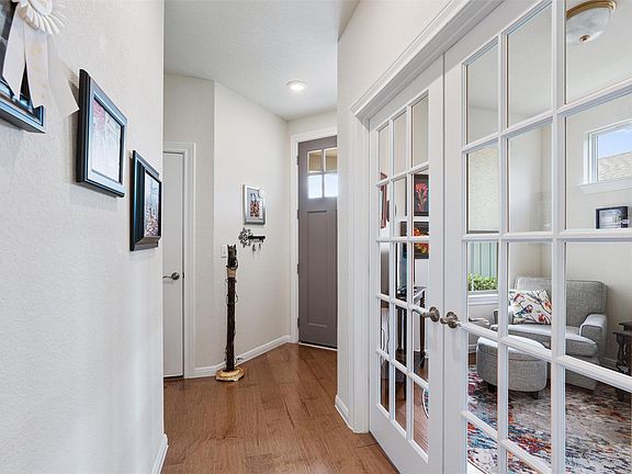 4th image of 706 Kitty Hawk Rd