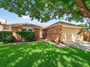5310 Pocassett Dr, Arlington, TX 76018