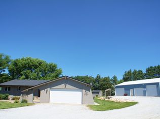 2900 W Pleasant Hill Rd, Lincoln, NE 68523