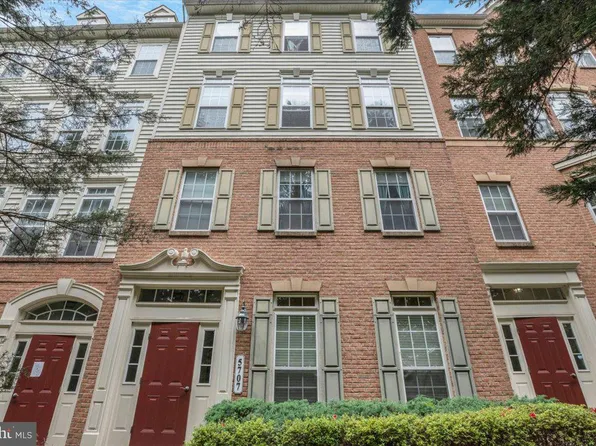 5707 Callcott Way #B, Alexandria, VA 22312