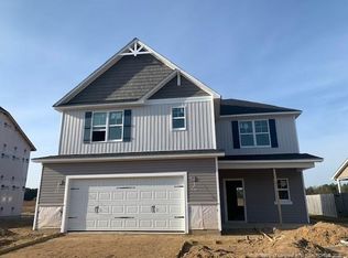 1532 Vandenberg Dr, Fayetteville, NC 28312