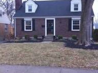 113 Ridgeway Ave, Saint Matthews, KY 40207