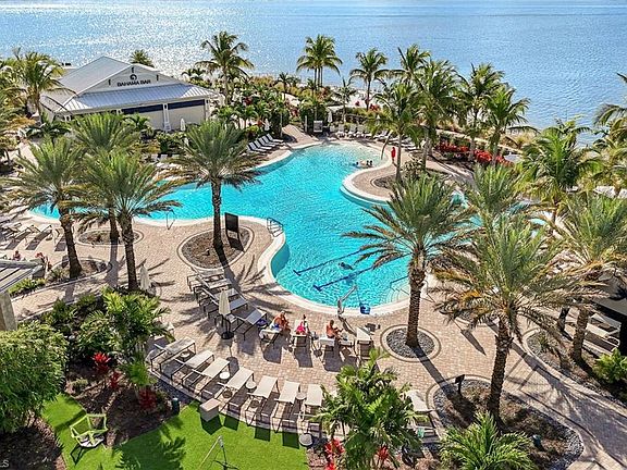 2nd image of 11811 Venetian Lagoon Dr Unit 102