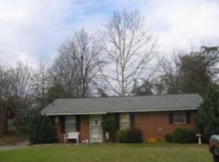 705 Crestwood Ter, Warner Robins, GA 31088