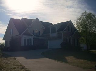 85 Planters Dr, Cartersville, GA 30120