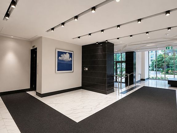 3rd image of 25 Holly St #910