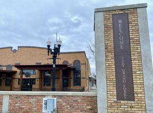 119 Demers Ave #4, East Grand Forks, MN 56721