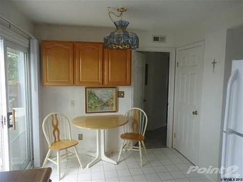 5th image of 2028 Carter Ave