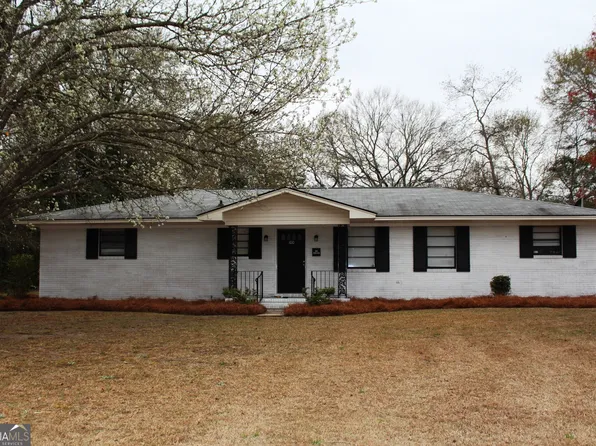100 Pineview Rd, Statesboro, GA 30461