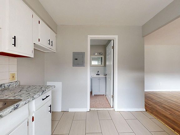 2nd image of 2087 W 98th St APT 5
