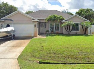 1649 SW Hampshire Lane, Port St Lucie, FL 34953