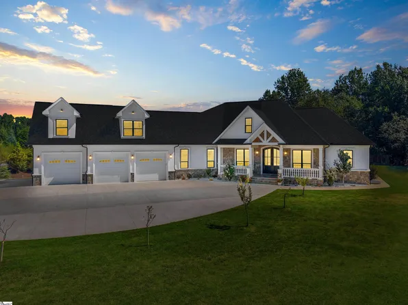 230 Gano Dr, Woodruff, SC 29388