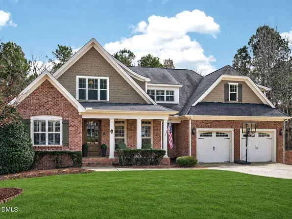 85 Skygrove Dr, Clayton, NC 27527