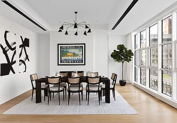 5th image of 12 E 13th St #Com