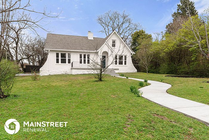 1st image of 2418 W Linden Ave
