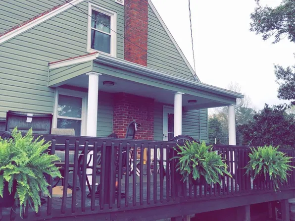 116 Daniels Dr, Madison Heights, VA 24572