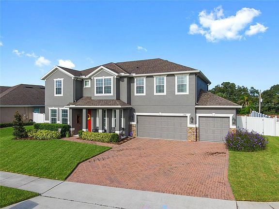 3rd image of 743 Grassy Stone Dr